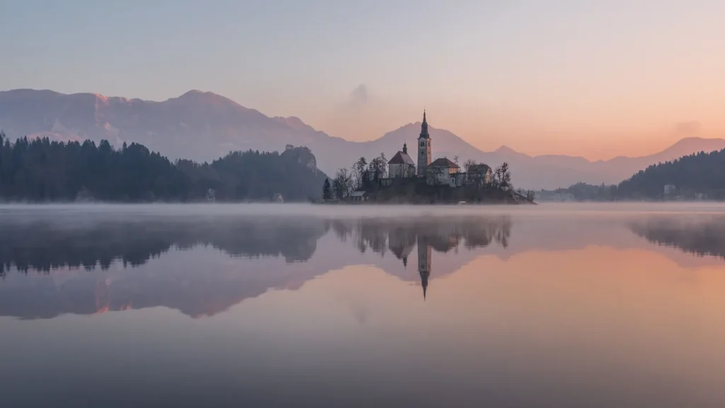 Paysage de voyage associé à budget slovénie 10 jours