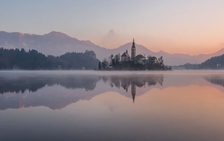Paysage de voyage associé à budget slovénie 10 jours