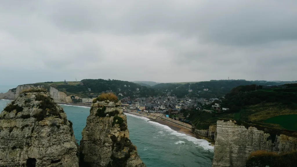 Paysage de voyage associé à destination été en famille