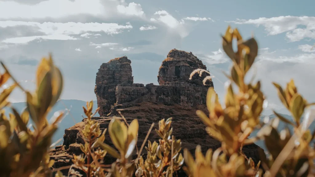 Paysage de voyage associé à randonnée mafate en famille