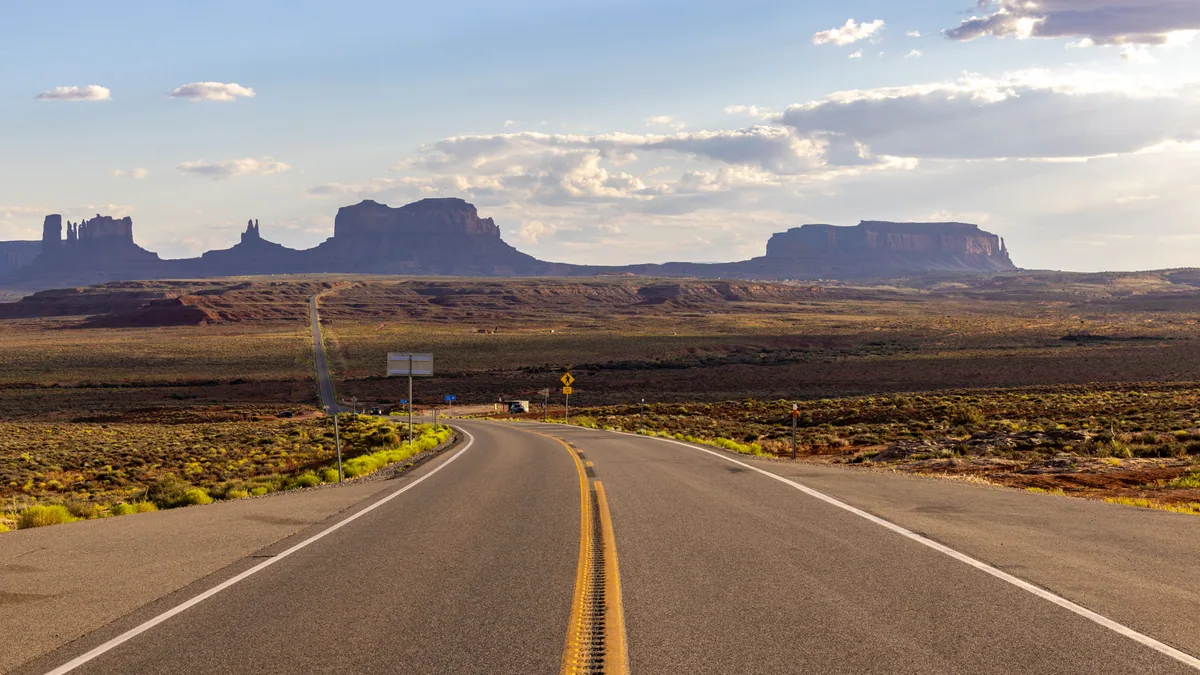 Route panoramique propice à une étape familiale