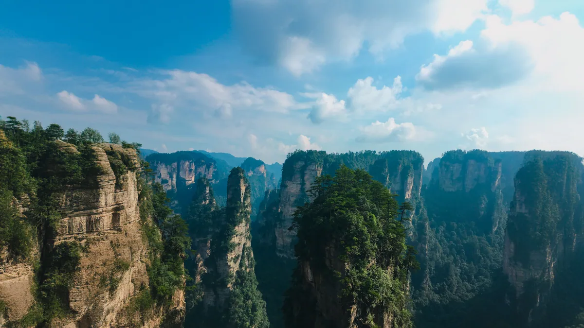Détail du paysage et de l'étape liés à zhangjiajie en famille